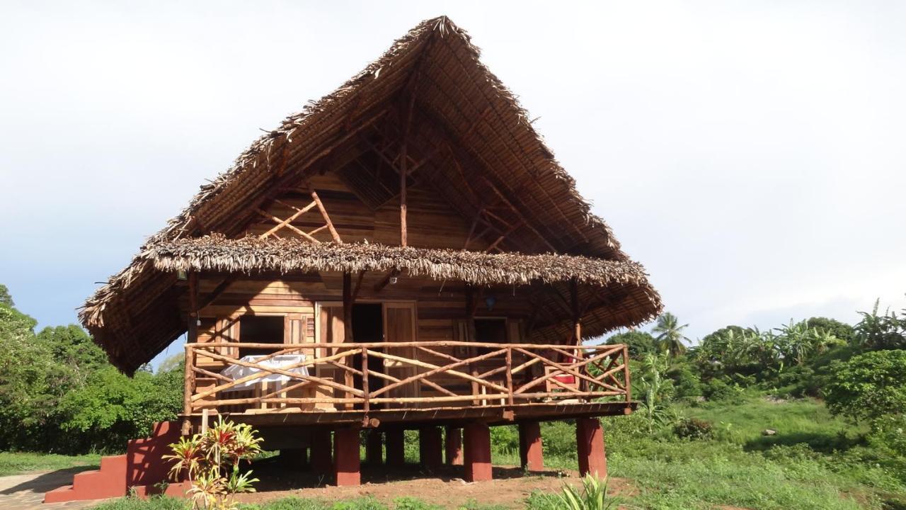 Les Chalets De Melinda Nosy-Be Exteriör bild