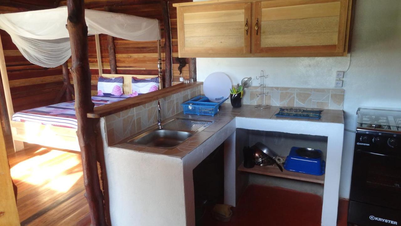 Les Chalets De Melinda Nosy-Be Exteriör bild